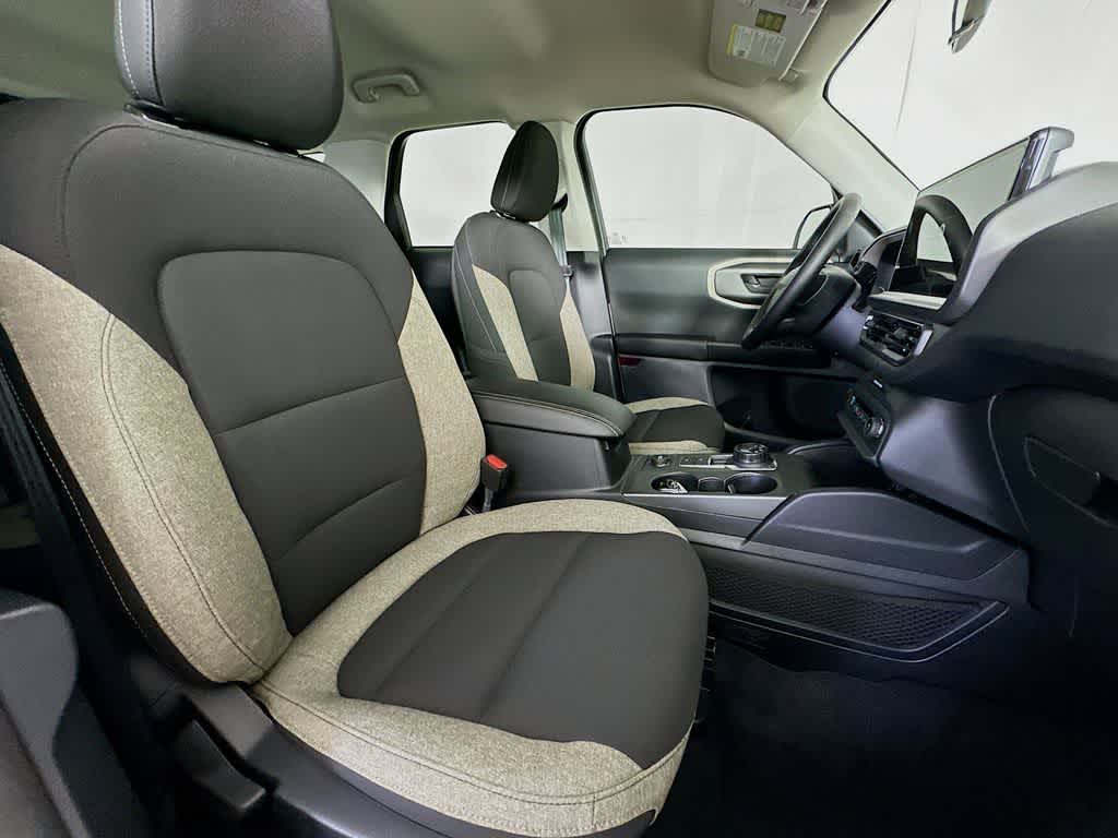 Thumbnail: 2025 Ford Bronco Sport - 15