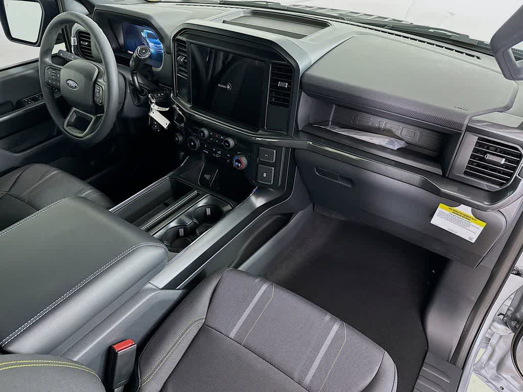 Thumbnail: 2025 Ford F-150 - 32