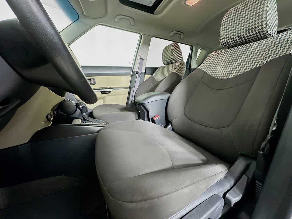 Thumbnail: 2012 Kia Soul - 12