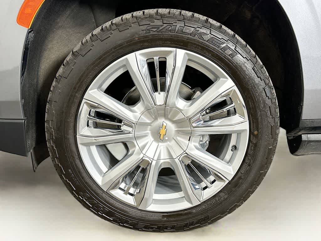 Thumbnail: 2021 Chevrolet Suburban - 8