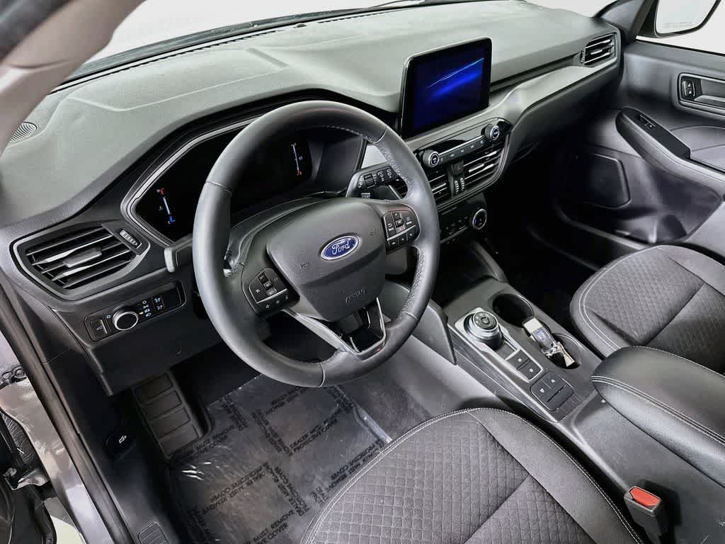 Thumbnail: 2023 Ford Escape - 2