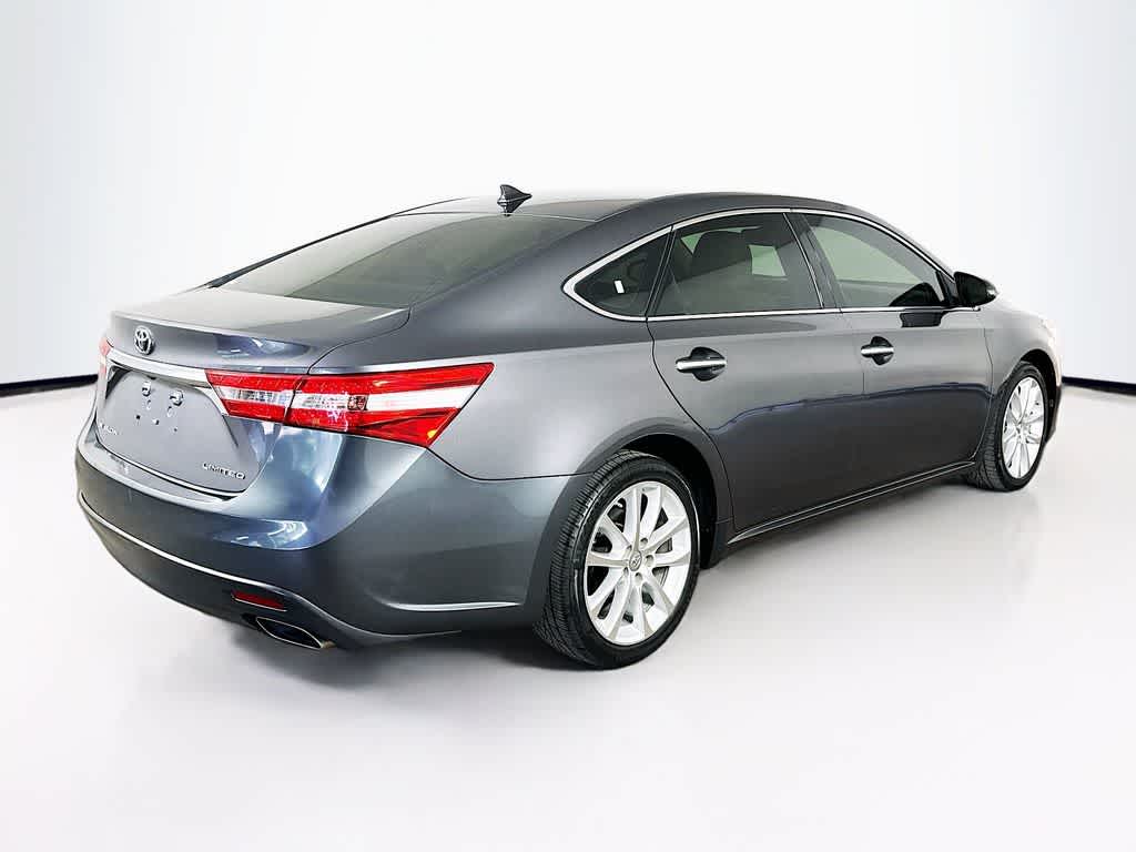 Thumbnail: 2013 Toyota Avalon - 25