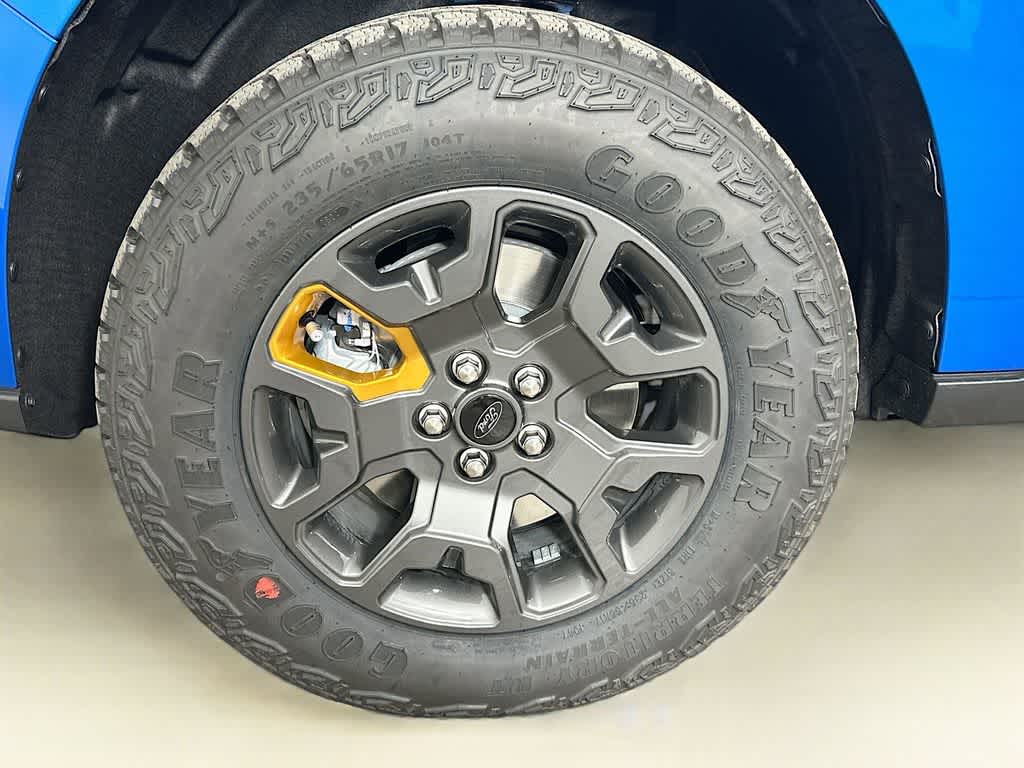 Thumbnail: 2025 Ford Maverick - 8