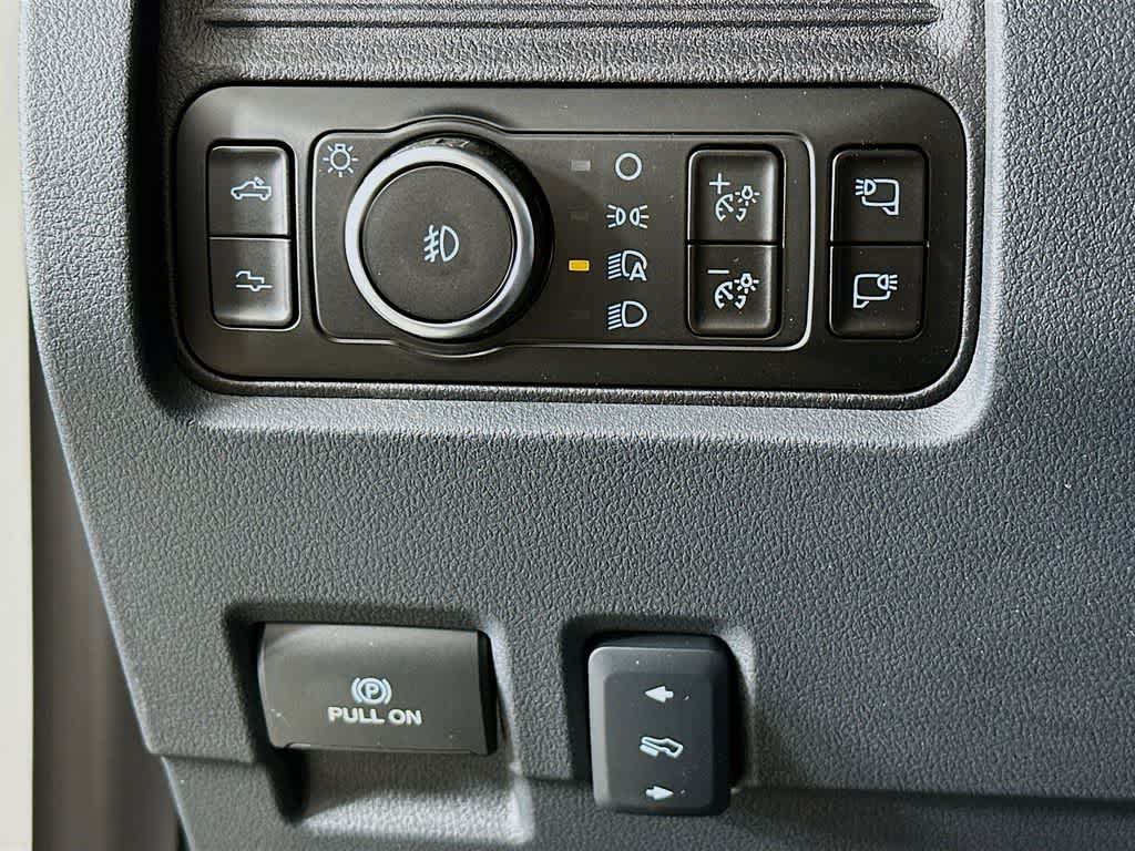 Thumbnail: 2026 Ford F-250 - 27