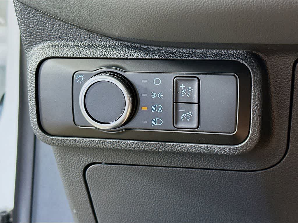 Thumbnail: 2026 Ford Explorer - 24