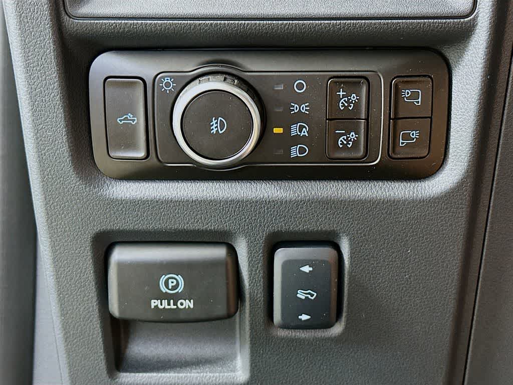 2025 Ford F-150 Lariat 27