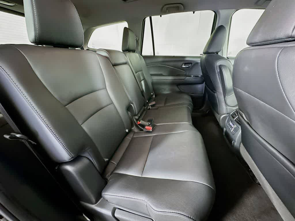 Thumbnail: 2022 Honda Pilot - 31