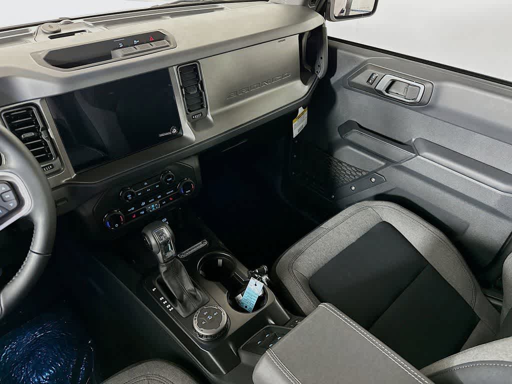 Thumbnail: 2025 Ford Bronco - 11