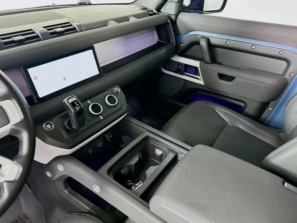 Thumbnail: 2023 Land Rover Defender - 11