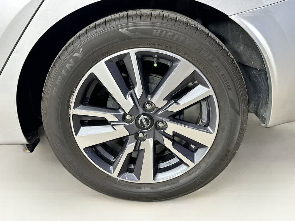 Thumbnail: 2023 Nissan Versa - 8