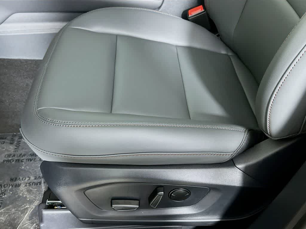 Thumbnail: 2026 Ford Explorer - 30