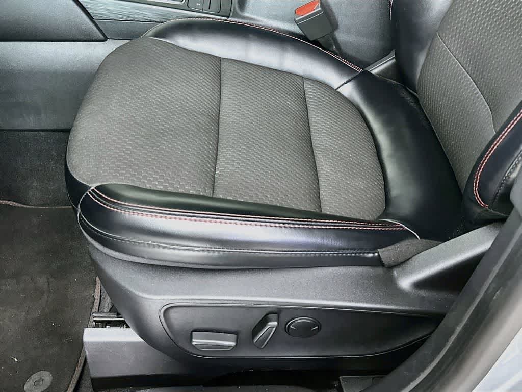 Thumbnail: 2023 Ford Escape - 30