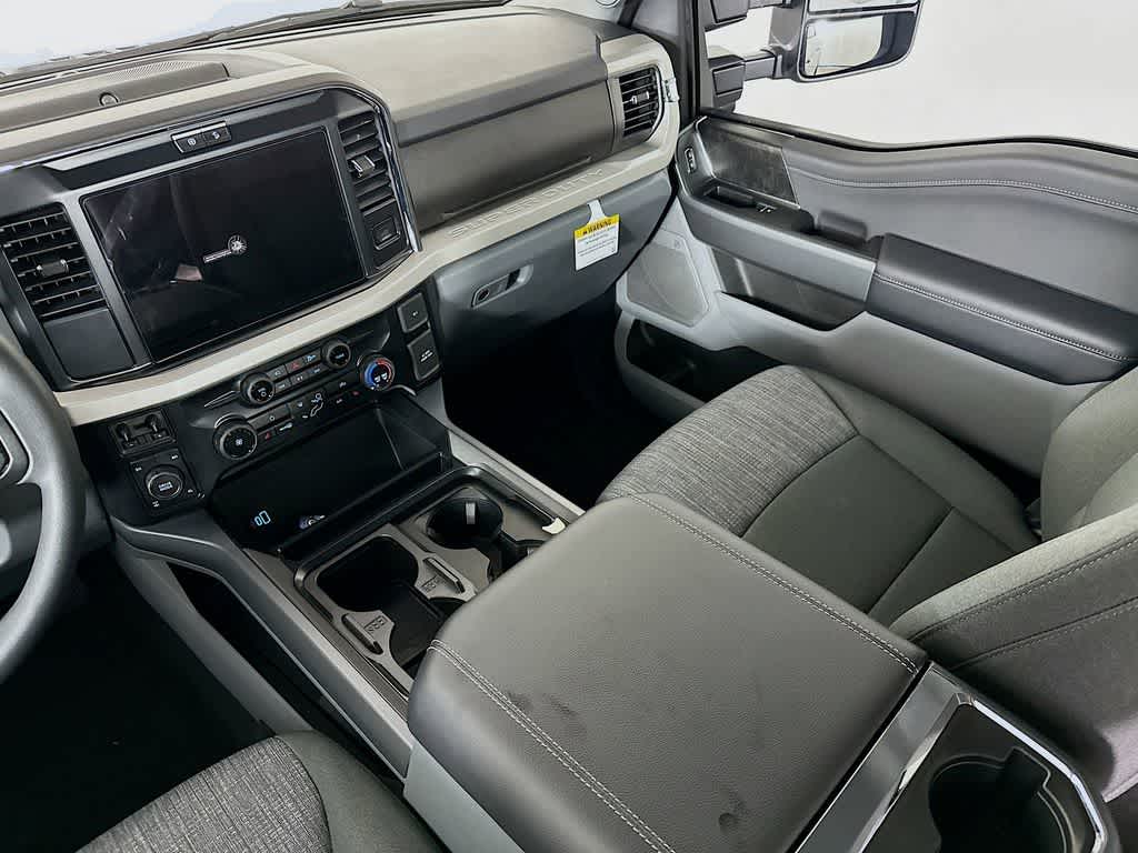 Thumbnail: 2026 Ford F-250 - 11