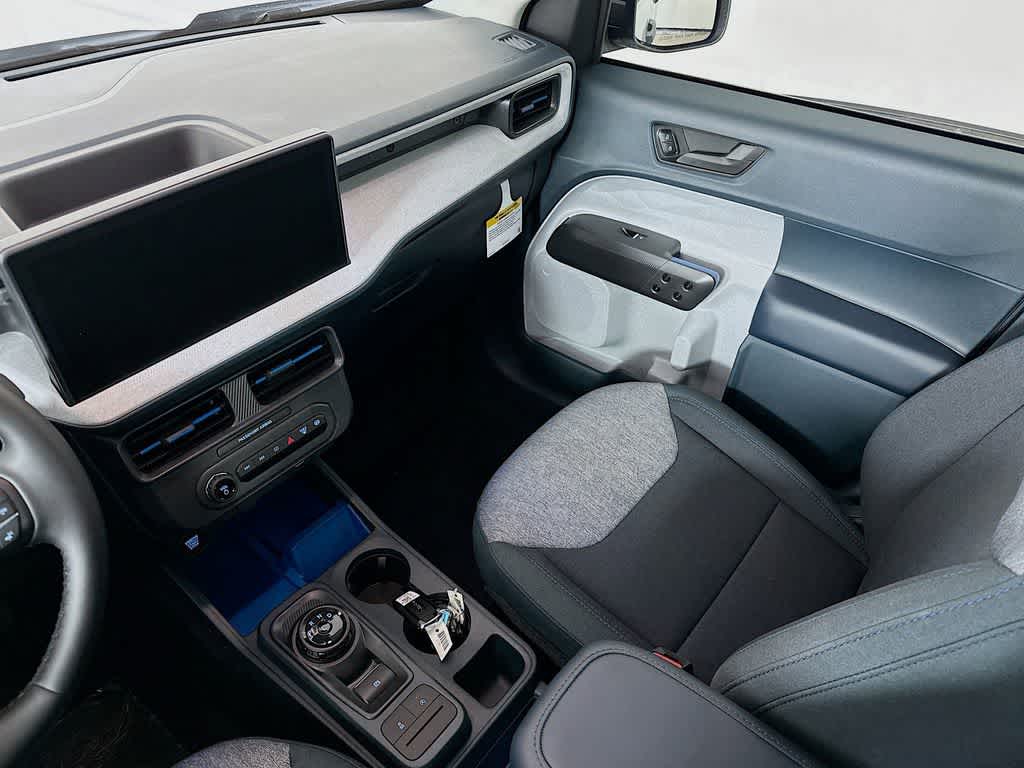 Thumbnail: 2026 Ford Maverick - 11