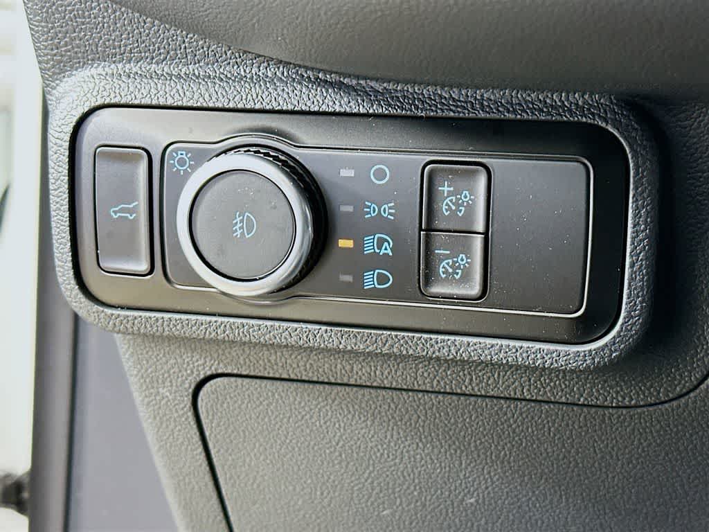 Thumbnail: 2026 Ford Explorer - 26