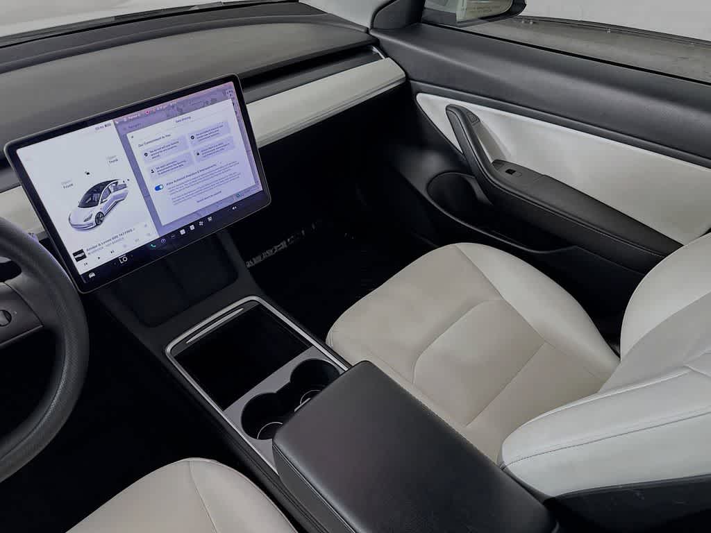 Thumbnail: 2021 Tesla Model 3 - 10