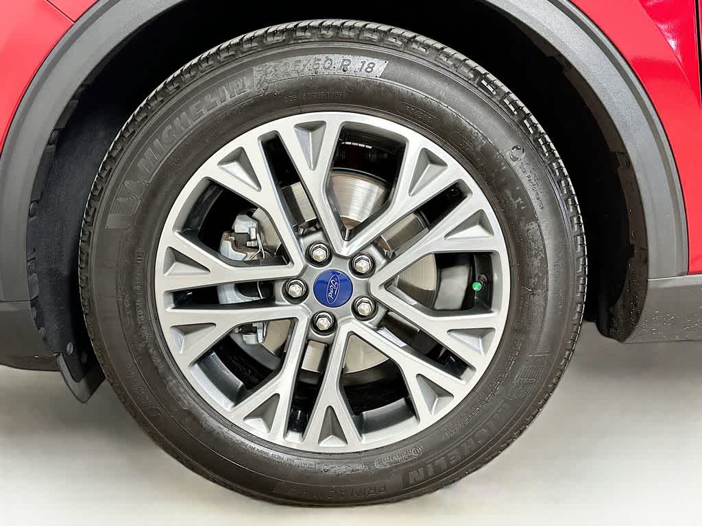 Thumbnail: 2022 Ford Escape - 8