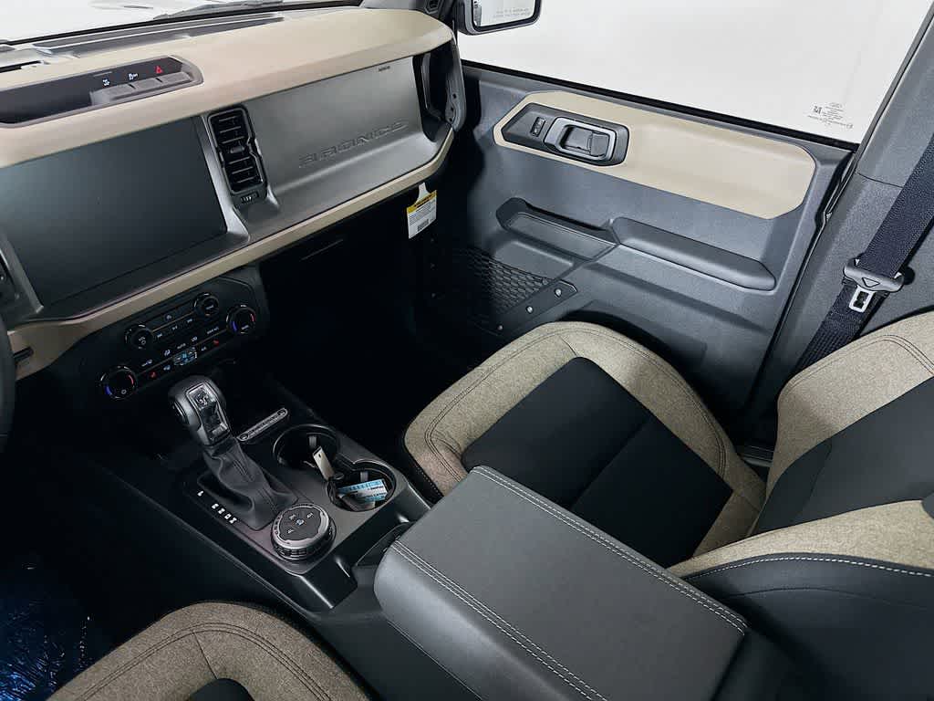 Thumbnail: 2025 Ford Bronco - 11