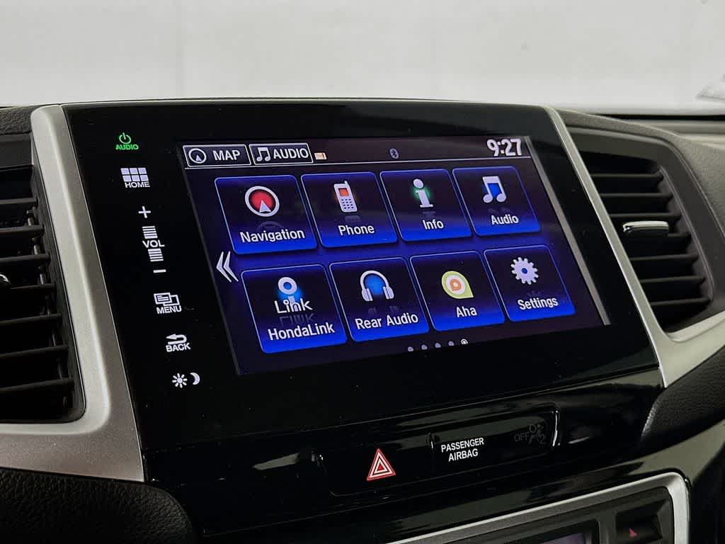 Thumbnail: 2016 Honda Pilot - 17
