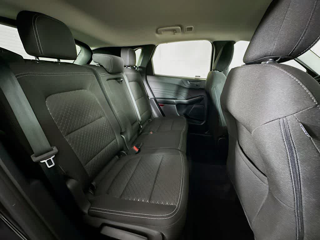 Thumbnail: 2023 Ford Escape - 30