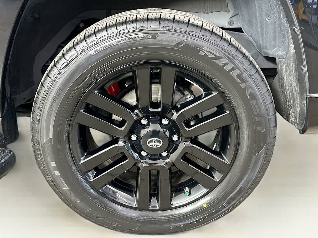 Thumbnail: 2021 Toyota 4Runner - 8