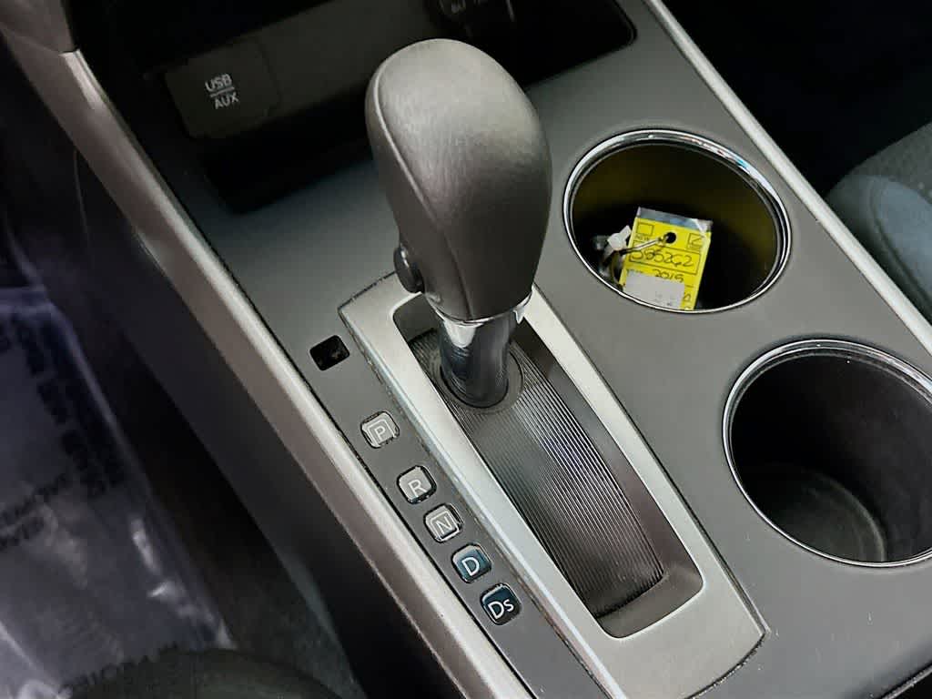 Thumbnail: 2015 Nissan Altima - 18