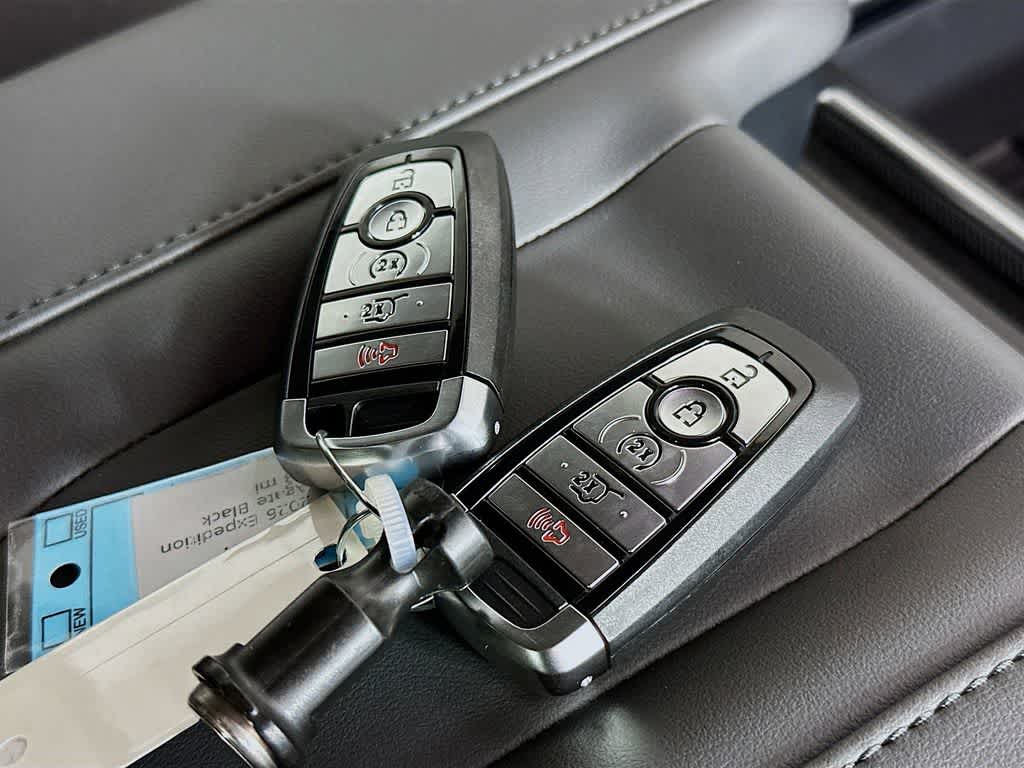 Thumbnail: 2026 Ford Expedition - 21