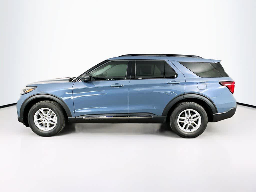 Thumbnail: 2025 Ford Explorer - 3