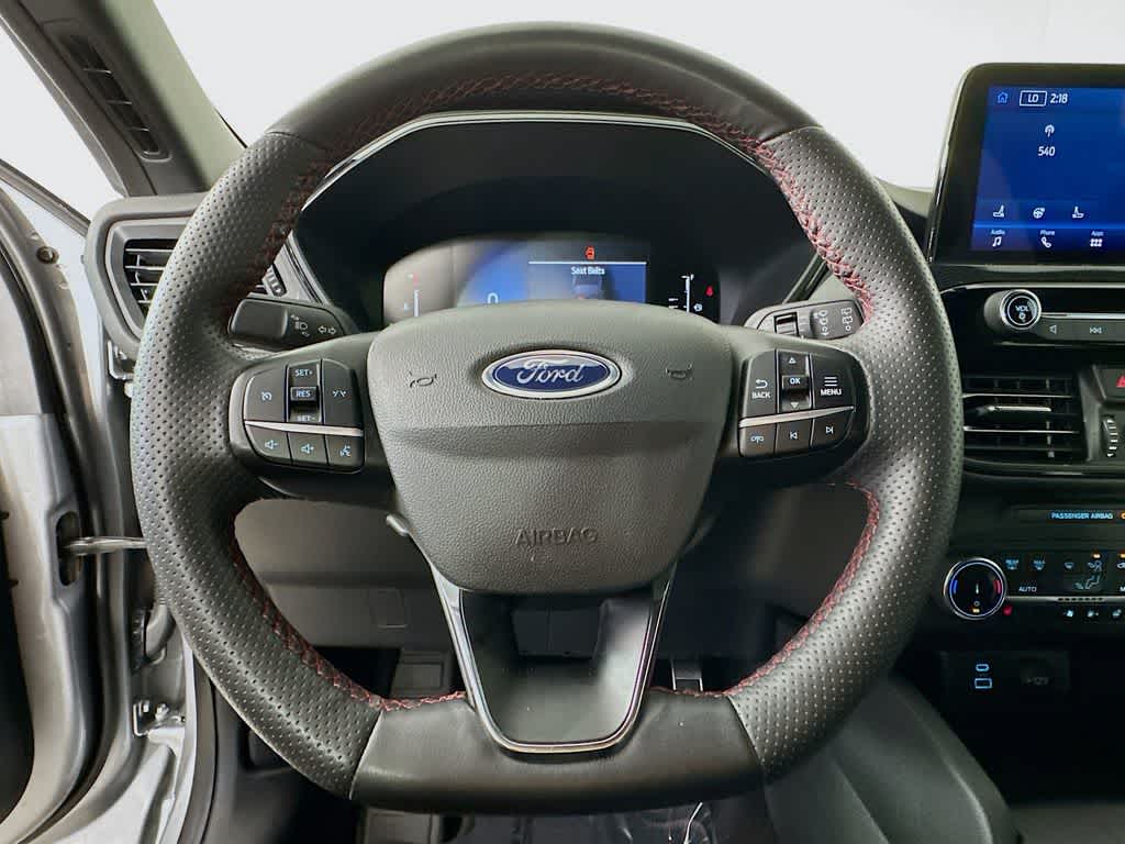 Thumbnail: 2023 Ford Escape - 16