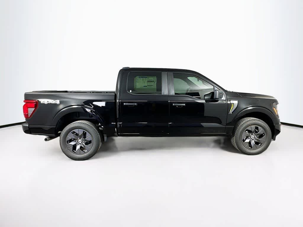 Thumbnail: 2025 Ford F-150 - 32