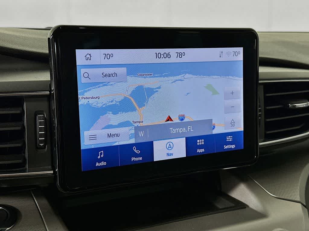 Thumbnail: 2022 Ford Explorer - 28