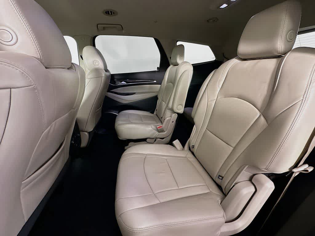 2018 Buick Enclave Essence 14