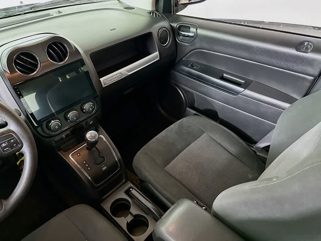 Thumbnail: 2016 Jeep Compass - 10