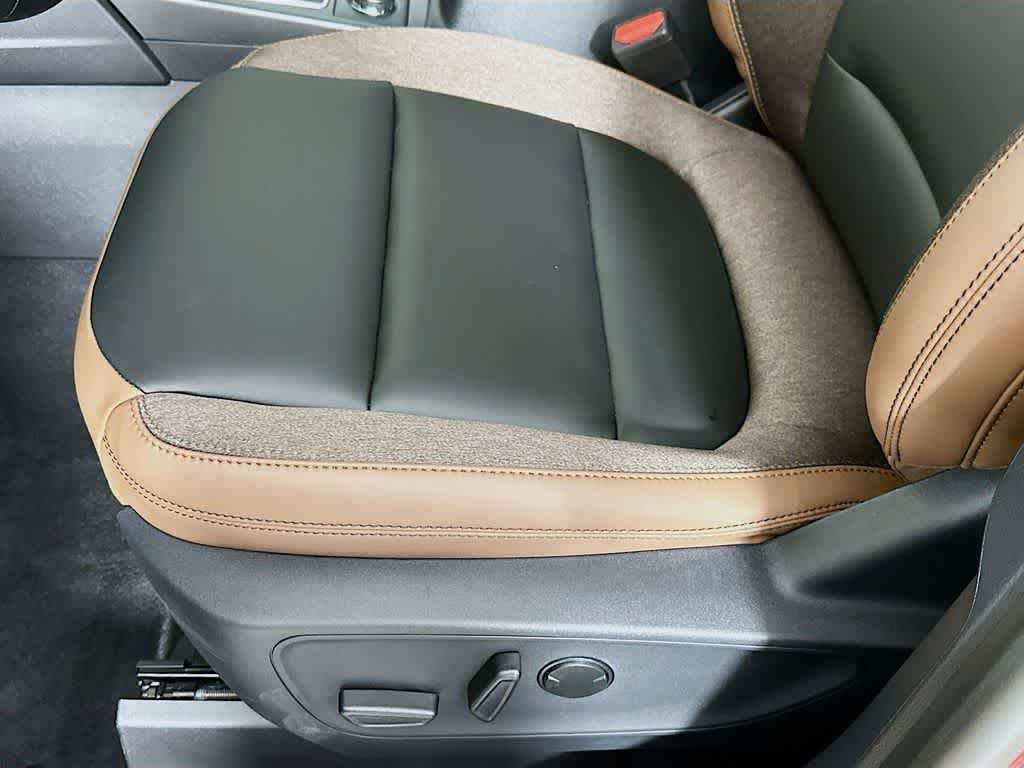 Thumbnail: 2025 Ford Bronco Sport - 31