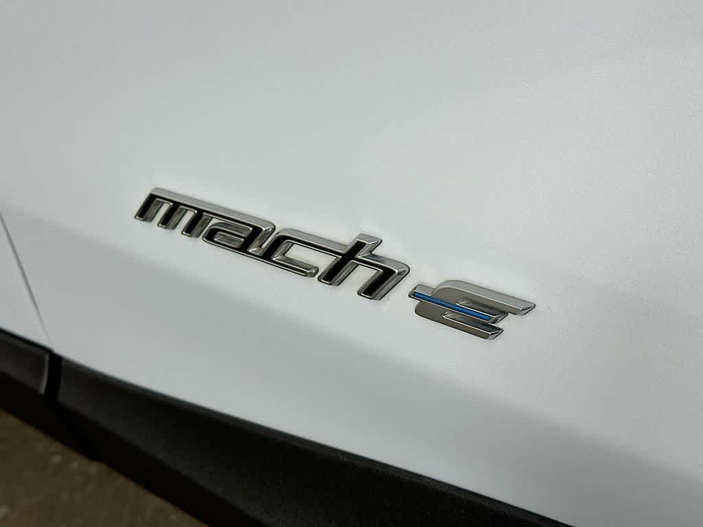 Thumbnail: 2022 Ford Mustang Mach-E - 7