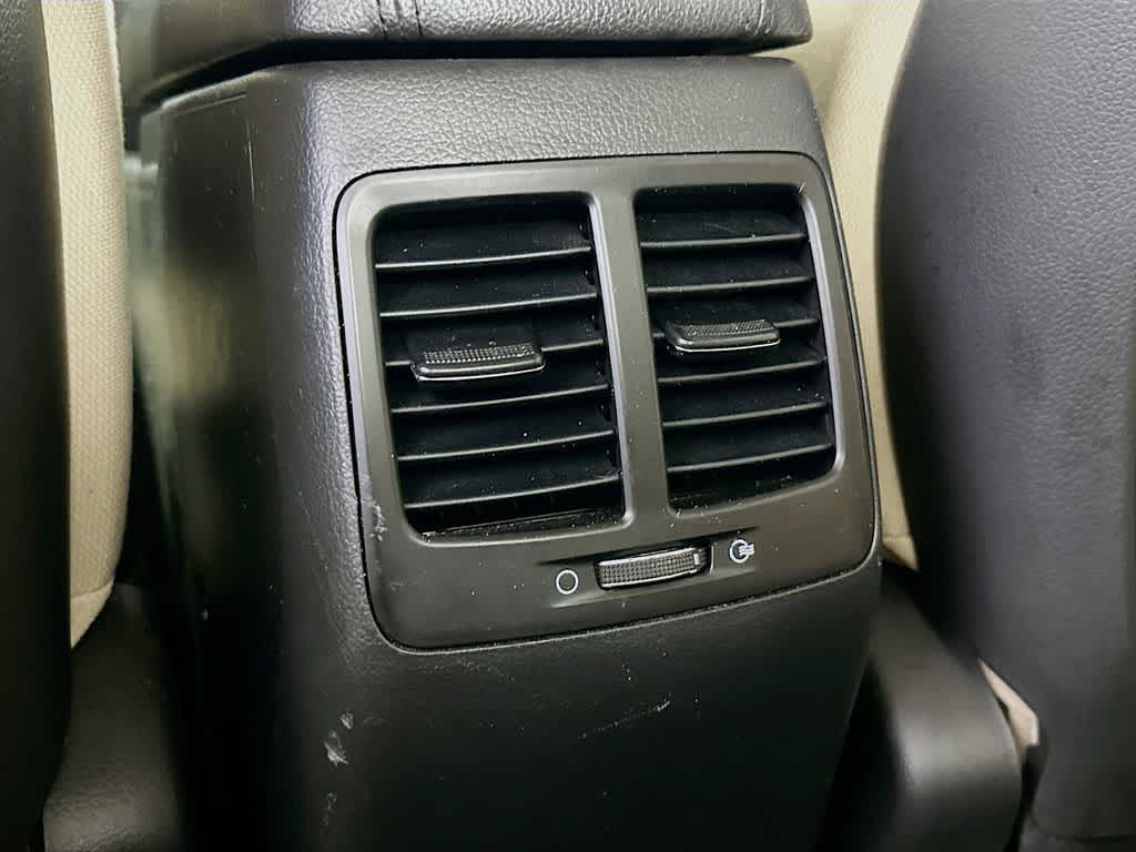 Thumbnail: 2012 Kia Optima - 13