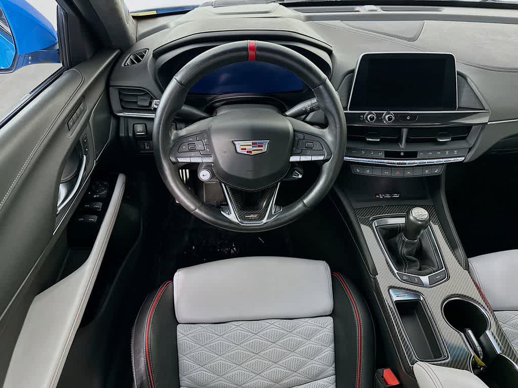 Thumbnail: 2022 Cadillac CT4 - 10