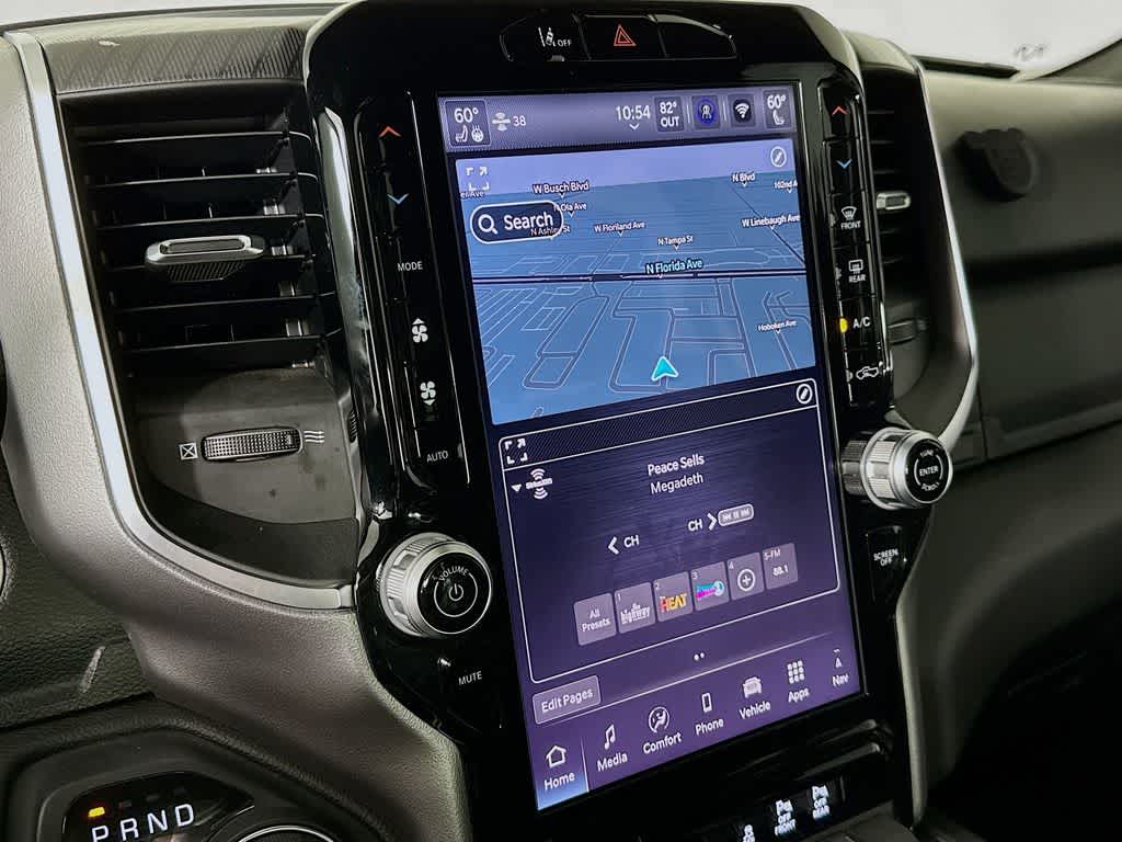 Thumbnail: 2025 RAM 1500 - 17