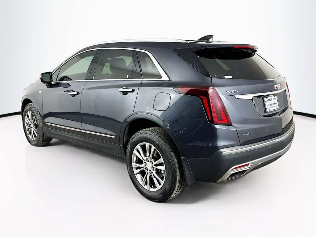 Thumbnail: 2023 Cadillac XT5 - 4