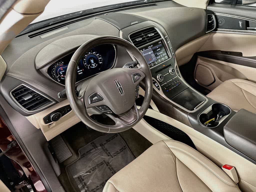 Thumbnail: 2017 Lincoln MKX - 2