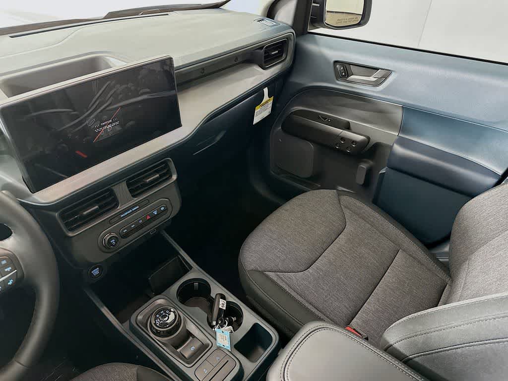 Thumbnail: 2025 Ford Maverick - 11