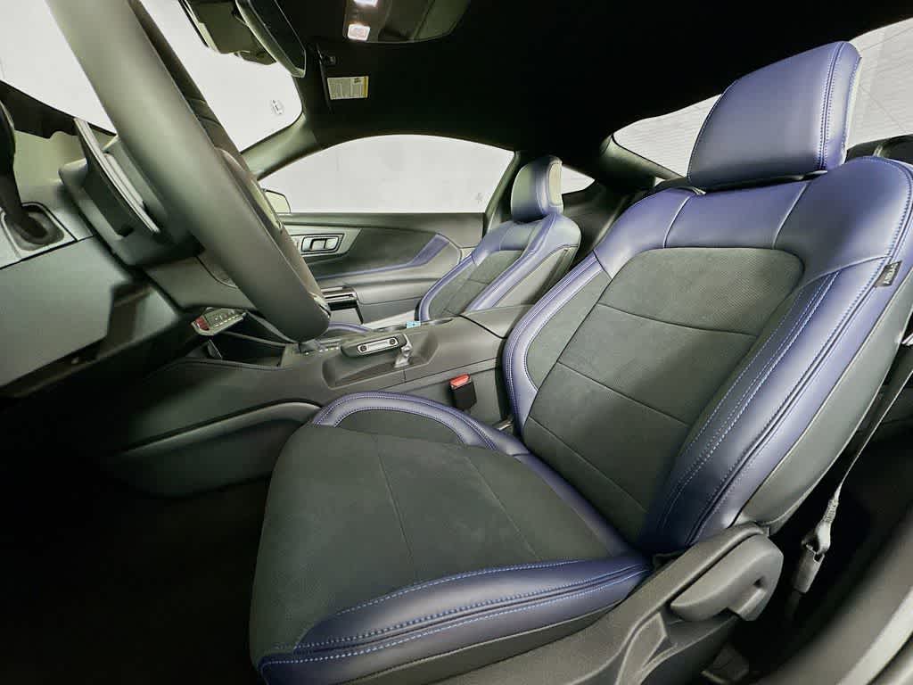 Thumbnail: 2026 Ford Mustang - 12