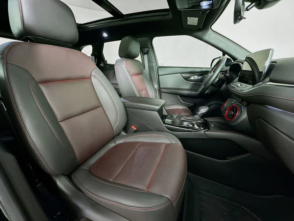 Thumbnail: 2023 Chevrolet Blazer - 15