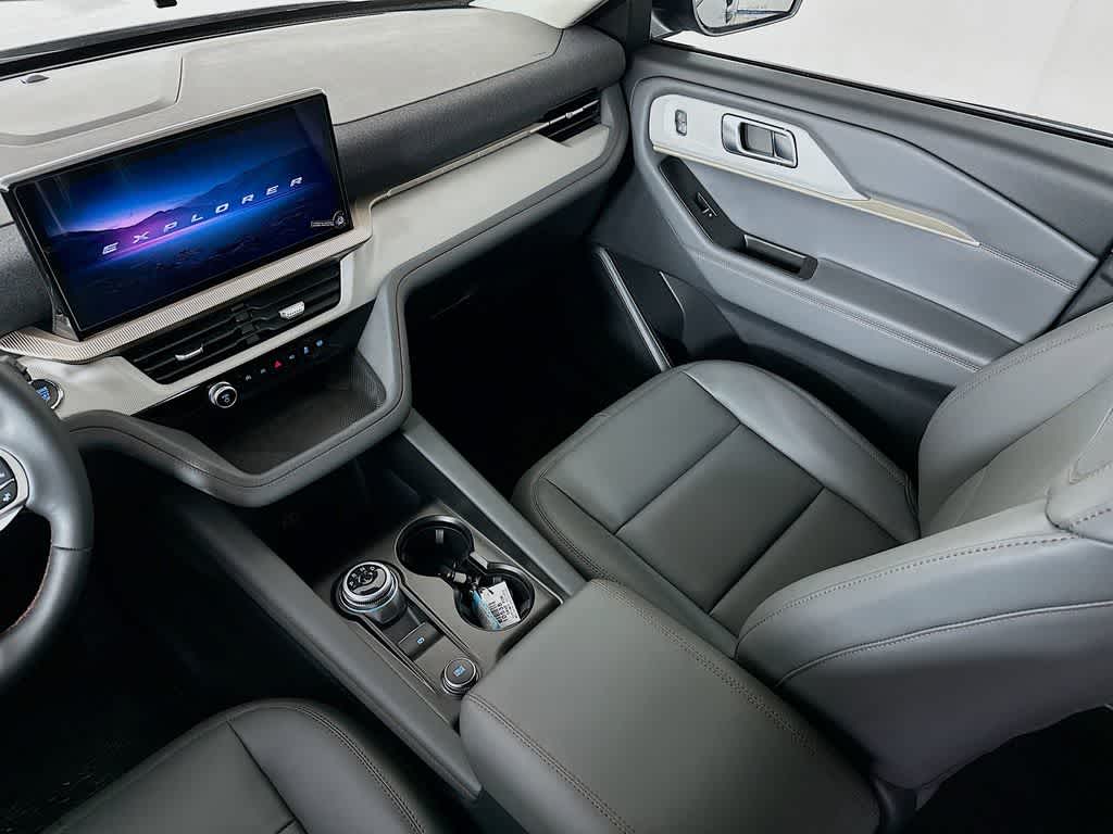 Thumbnail: 2026 Ford Explorer - 11
