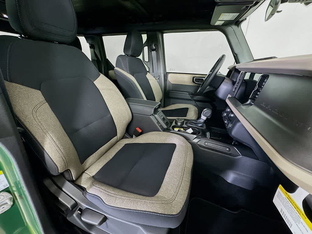 Thumbnail: 2025 Ford Bronco - 15