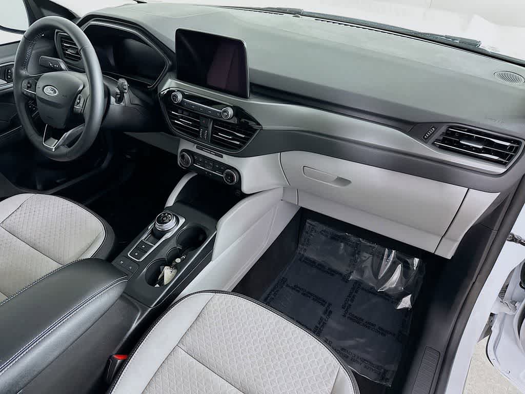 Thumbnail: 2024 Ford Escape - 32