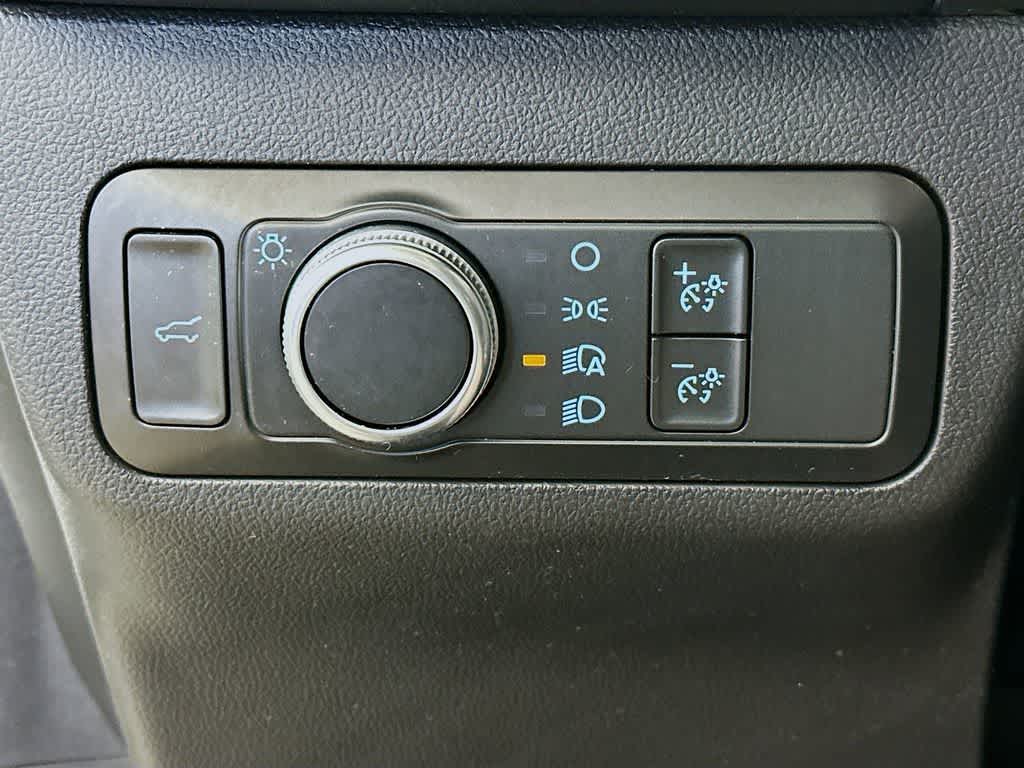 Thumbnail: 2021 Ford Escape - 27