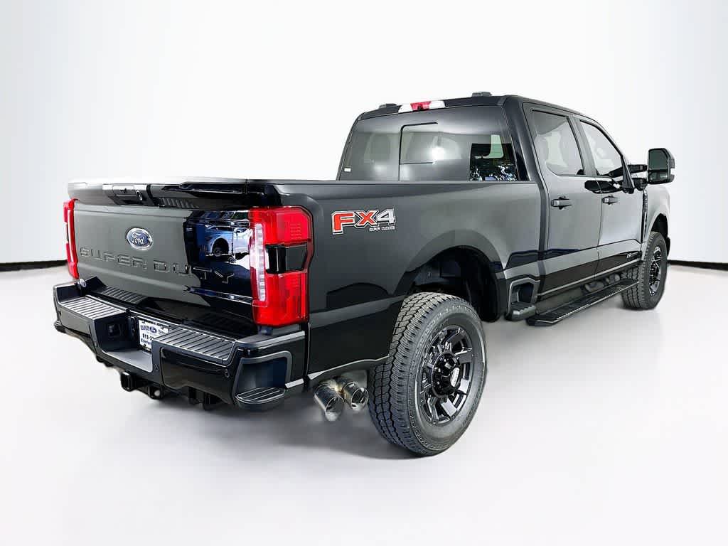 Thumbnail: 2025 Ford F-350 - 24