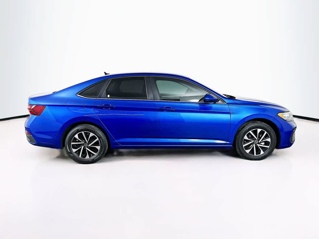 Thumbnail: 2024 Volkswagen Jetta - 25