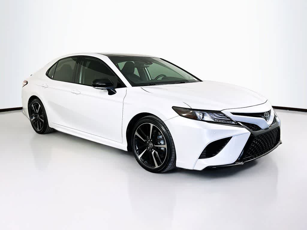 Thumbnail: 2020 Toyota Camry - 24